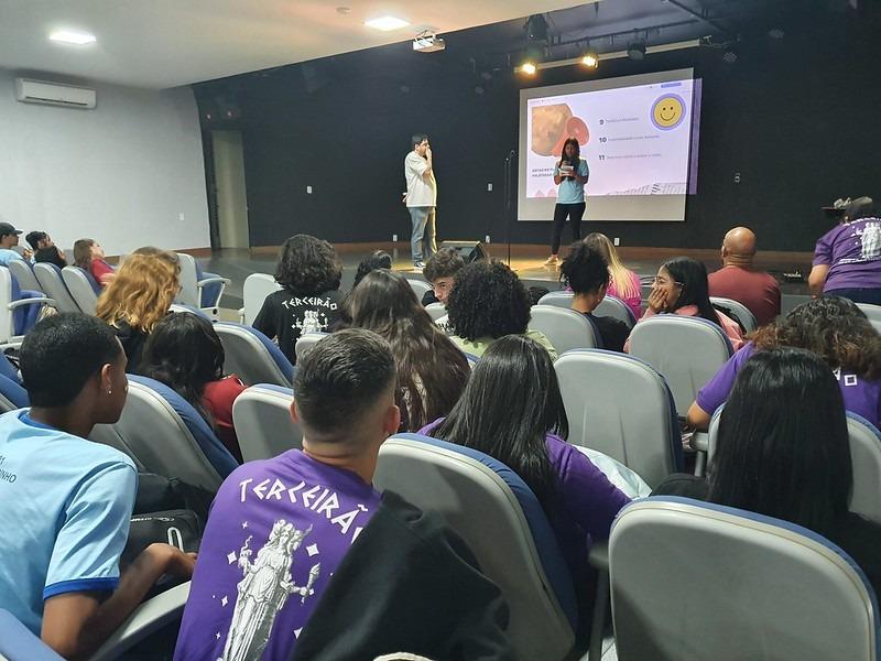 Capa da notícia: GDF estimula o protagonismo estudantil entre alunos do ensino médio